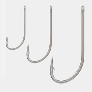 An illustration showing three hook sizes showing the different sizes of fish hooks